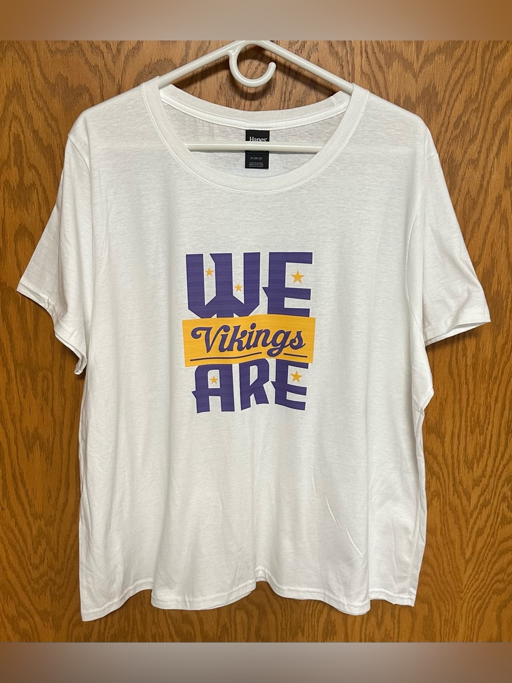 Minnesota Vikings Crewneck Graphic Tee - NIP